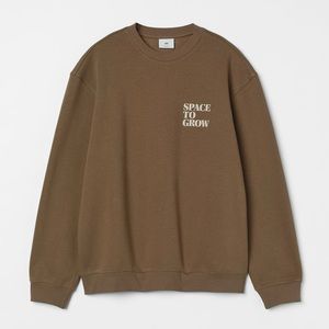 H&M Regular Fit Space to Grow Relaxed Fit Sweatshirt.